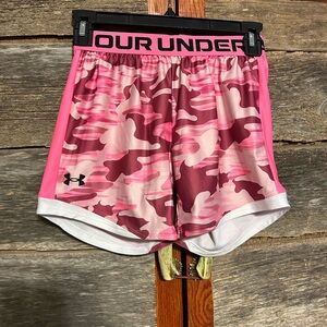Under Armour Kids Pink Camo Shorts Size Youth M